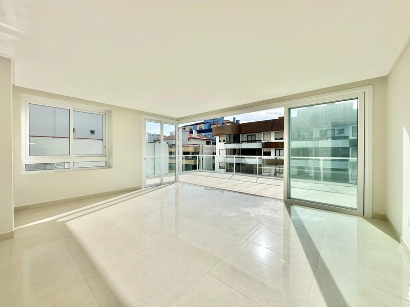 APARTAMENTO À VENDA COM TERRAÇO ALTO PADRÃO / INFRA FANTÁSTICA: 5ª foto da galeria de imagens do imóvel