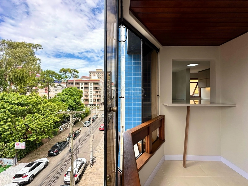 APARTAMENTO À VENDA! NO CORAÇÃO DA CIDADE!! TODO REFORMADO: 1ª foto da galeria de imagens do imóvel