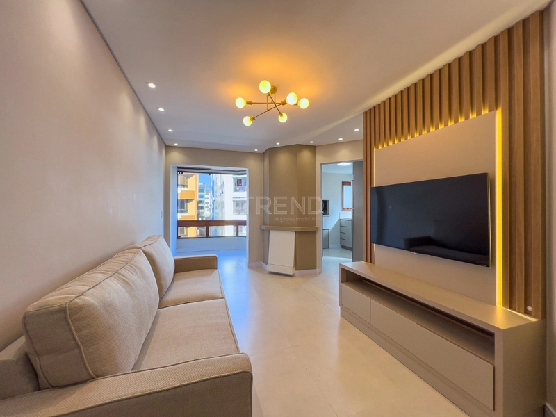 APARTAMENTO À VENDA! NO CORAÇÃO DA CIDADE!!  TODO REFORMADO: 2ª foto da galeria de imagens do imóvel