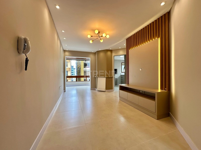 APARTAMENTO À VENDA! NO CORAÇÃO DA CIDADE!! TODO REFORMADO: 4ª foto da galeria de imagens do imóvel