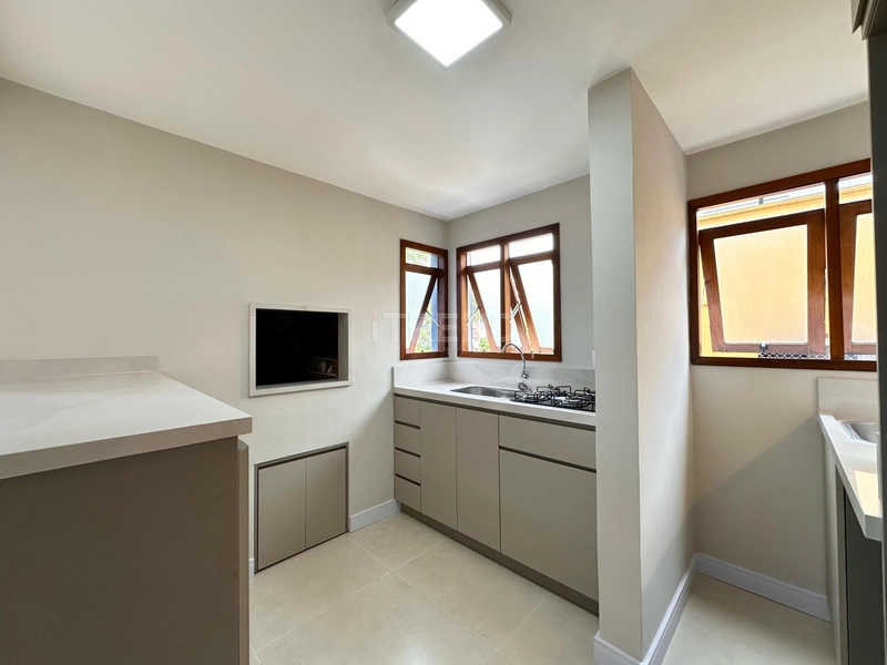 APARTAMENTO À VENDA! NO CORAÇÃO DA CIDADE!! TODO REFORMADO: 11ª foto da galeria de imagens do imóvel