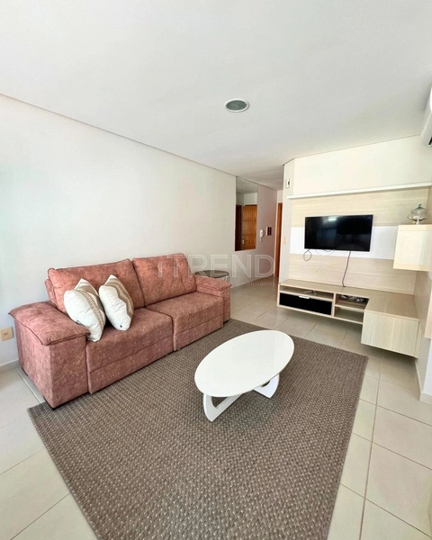Apartamento ao lado de Praça: 5ª foto da galeria de imagens do imóvel