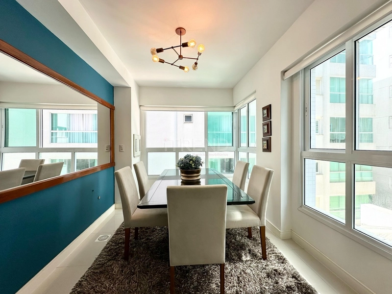 APARTAMENTO COM VISTA PARA O MAR: 2ª foto da galeria de imagens do imóvel