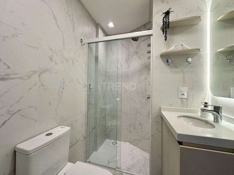 APARTAMENTO À VENDA COM TERRAÇO E INFRA COM PISCINA E VISTA PARA O MA: 9ª foto da galeria de imagens do imóvel