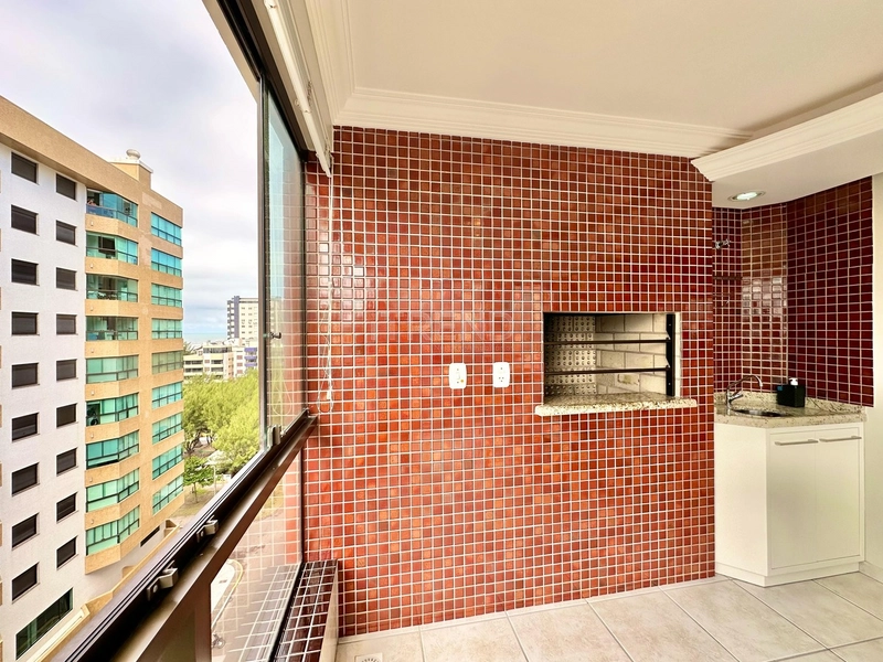 APARTAMENTO À VENDA PRÓXIMO AO MAR: 3ª foto da galeria de imagens do imóvel