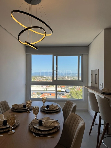 Apartamento com 2 Suítes