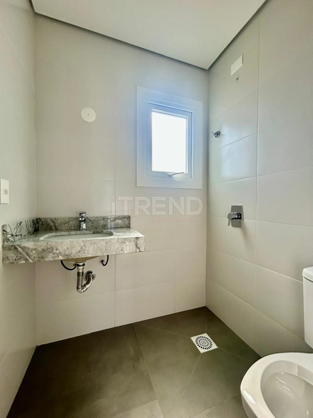Apartamento de esquina em prédio moderno à 2 quadras do mar: 21ª foto da galeria de imagens do imóvel
