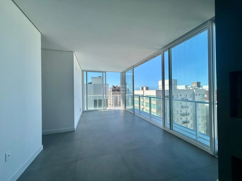 Apartamento vista para o mar, no bairro mais valorizado de Capão: 4ª foto da galeria de imagens do imóvel