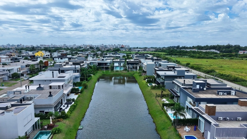 CONDOMÍNIO CAPÃO ILHAS RESORT SOBRADO BEIRA LAGO: 26ª foto da galeria de imagens do imóvel