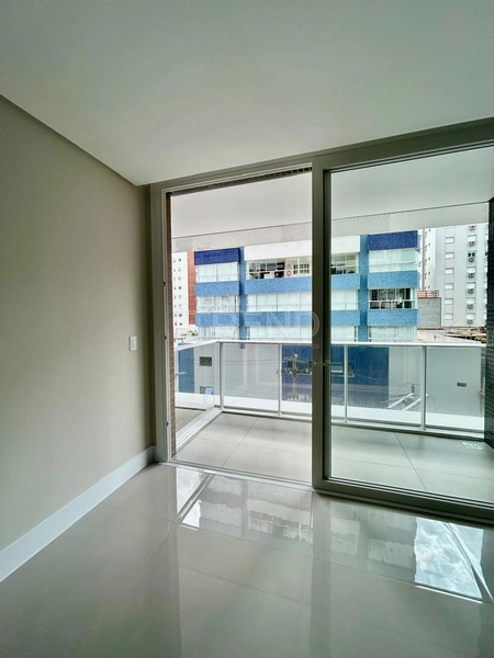 3 dormitórios no Bairro Navegantes: 2ª foto da galeria de imagens do imóvel