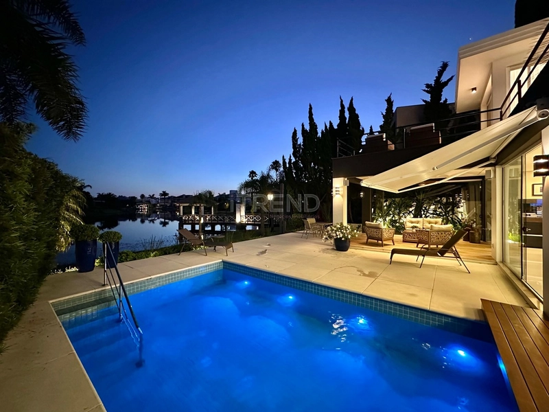 LINDO SOBRADO Á BEIRA LAGO: 11ª foto da galeria de imagens do imóvel