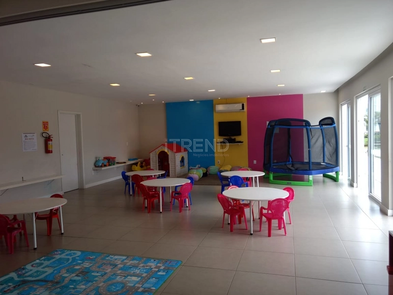LOTE À VENDA PRÓXIMO AO LAGO E CLUBE: 20ª foto da galeria de imagens do imóvel