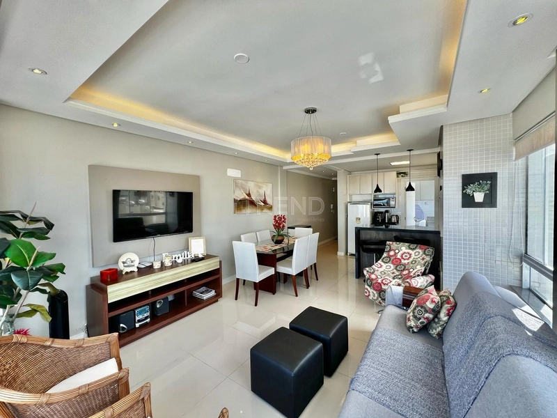 Três dormitórios junto a praça e com vista eterna para o mar.: 6ª foto da galeria de imagens do imóvel