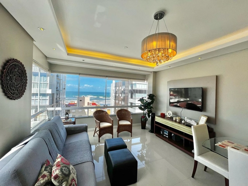 Três dormitórios junto a praça e com vista eterna para o mar.: 5ª foto da galeria de imagens do imóvel