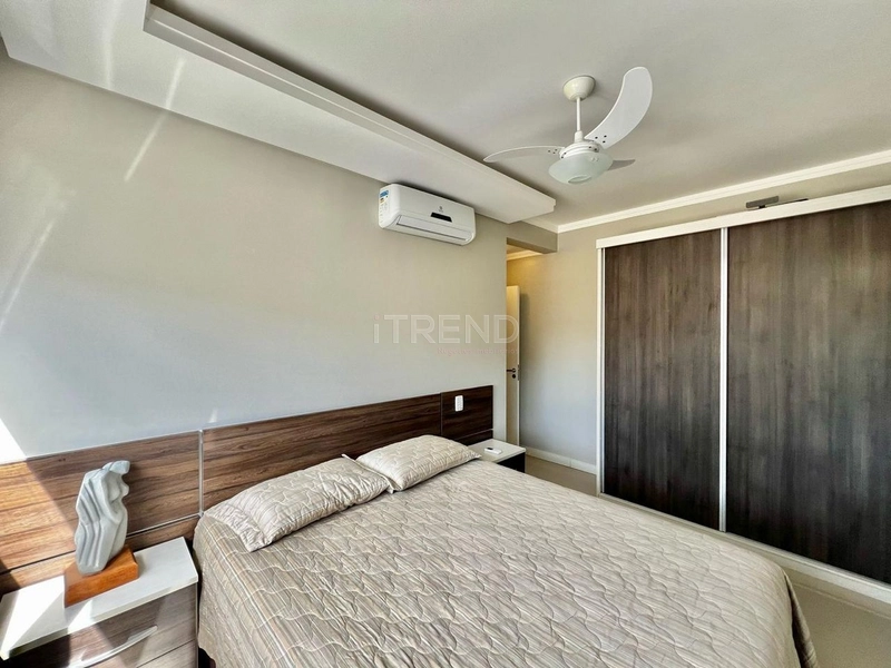 Três dormitórios junto a praça e com vista eterna para o mar.: 18ª foto da galeria de imagens do imóvel