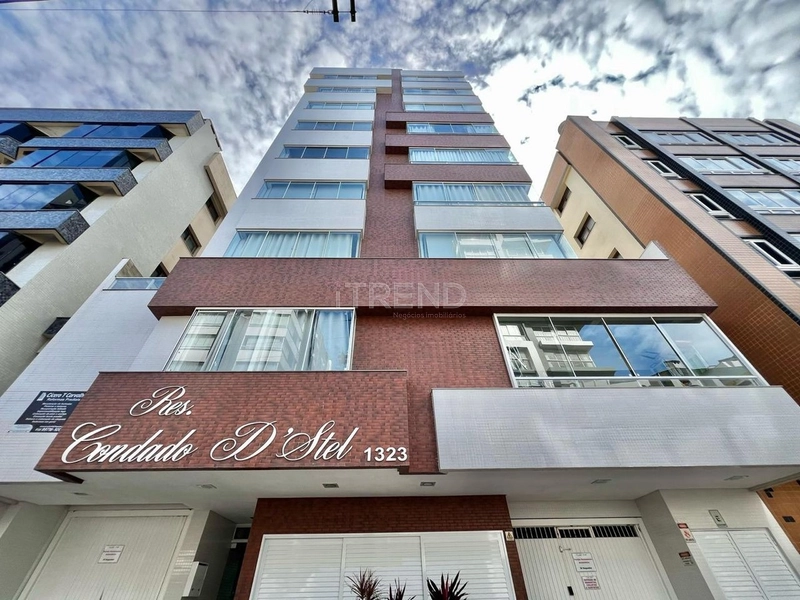 Três dormitórios junto a praça e com vista eterna para o mar.: 24ª foto da galeria de imagens do imóvel