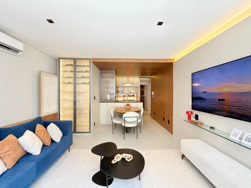 *APARTAMENTO E FINAMENTE MOBILIADO E DECORADO NO BAIRRO NAVEGANTES*