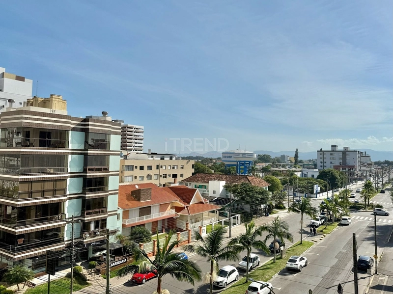 De frente para avenida !: 11ª foto da galeria de imagens do imóvel