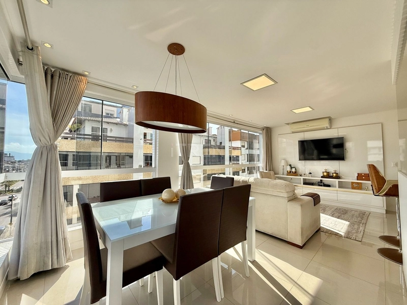 De frente para avenida !: 10ª foto da galeria de imagens do imóvel