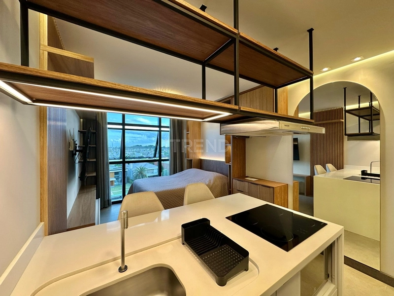 LINDO LOFT MOBILIADO E DECORADO EM ATLÂNTIDA: 1ª foto da galeria de imagens do imóvel