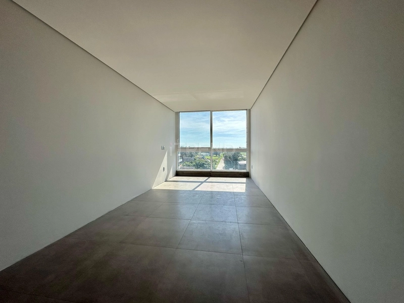 LINDO APARTAMENTO, COM 2 DORMITÓRIOS, DE FRENTE PRA AVENIDA!: 8ª foto da galeria de imagens do imóvel