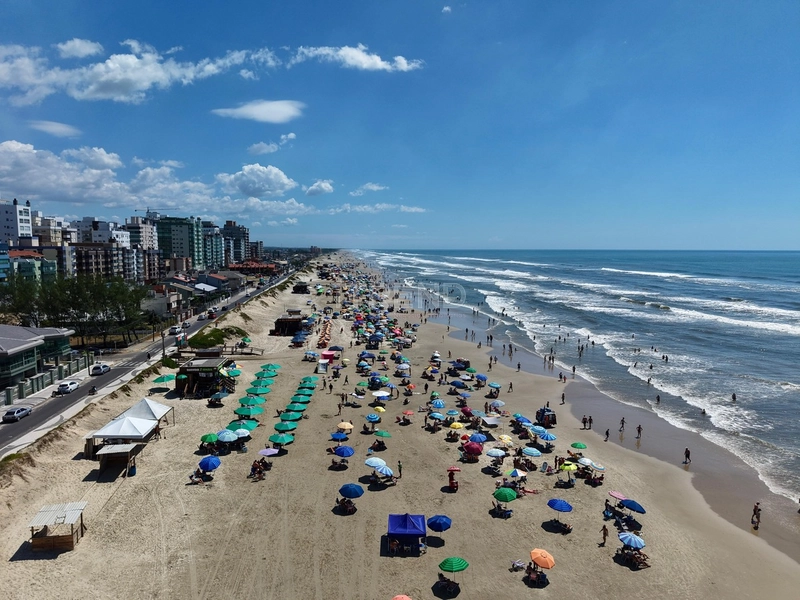 APARTAMENTO MOBILIADO - SACADA DE FRENTE - AMPLO: 14ª foto da galeria de imagens do imóvel