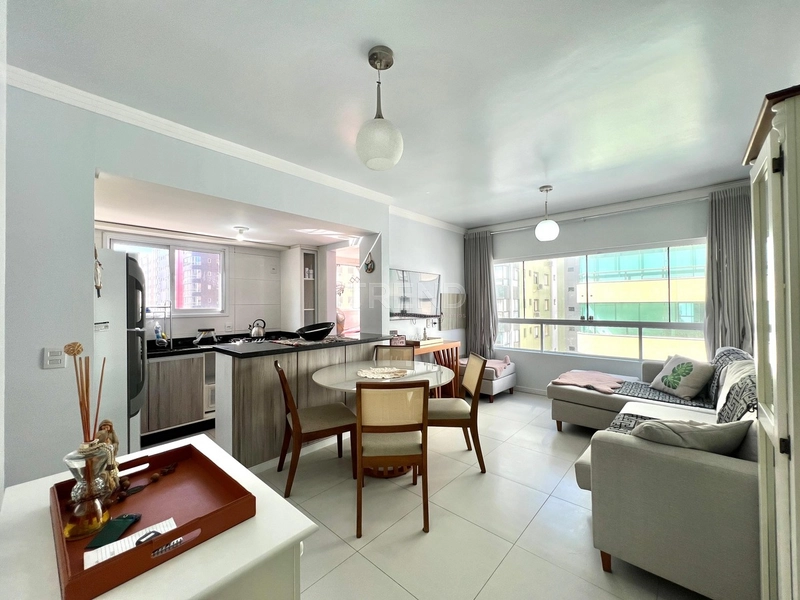 : 2ª foto da galeria de imagens do imóvel