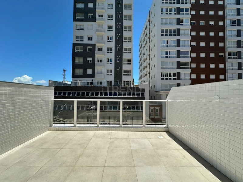 Apartamento novo com terraço em "L": 17ª foto da galeria de imagens do imóvel