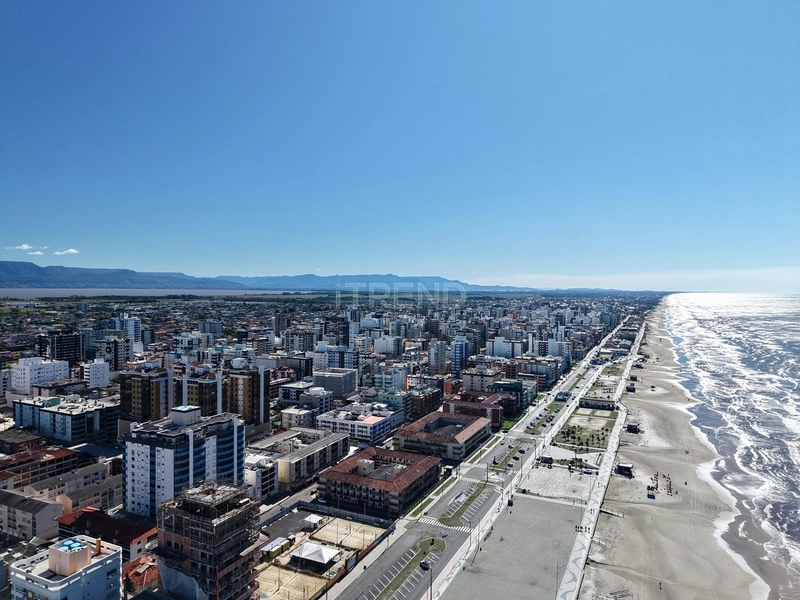 APARTAMENTO COM SACADA DE FRENTE, JUNTO AO MAR NO CORAÇÃO DA CIDADE: 21ª foto da galeria de imagens do imóvel