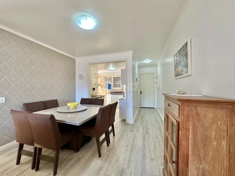 APARTAMENTO COM SACADA DE FRENTE, JUNTO AO MAR NO CORAÇÃO DA CIDADE: 7ª foto da galeria de imagens do imóvel