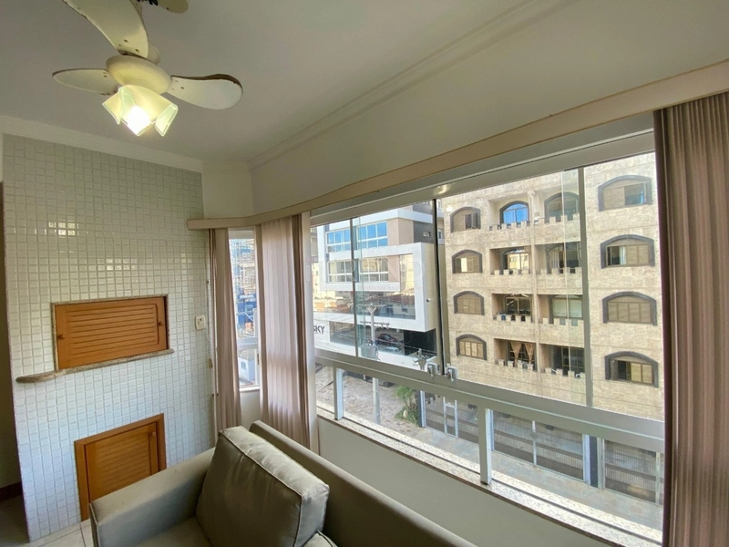 Apartamento de frente com vista liberada para a rua: 1ª foto da galeria de imagens do imóvel