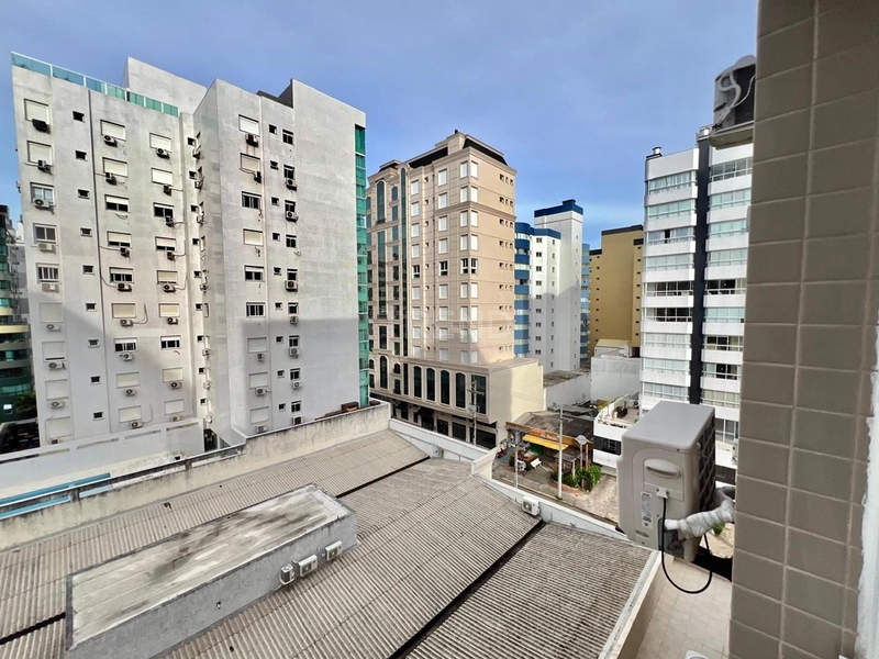 APARTAMENTO À VENDA PRÓXIMO AO MAR: 12ª foto da galeria de imagens do imóvel