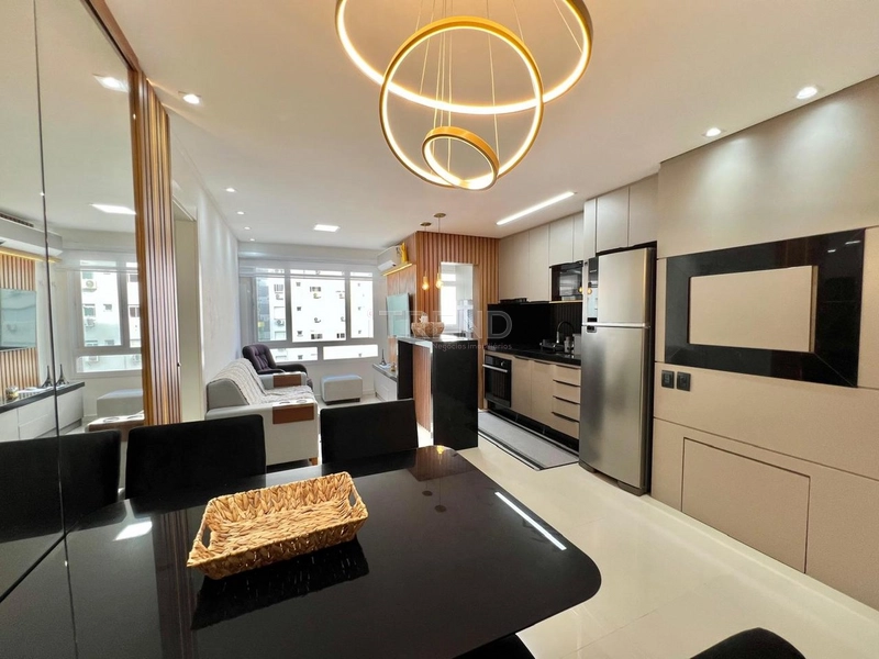 APARTAMENTO À VENDA PRÓXIMO AO MAR: 1ª foto da galeria de imagens do imóvel