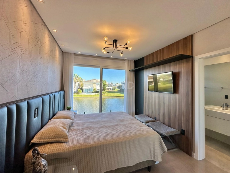 LINDO SOBRADO CONTEMPORÂNEO NO CONDOMÍNIO  ENSEADA LAGOS XANGRI-LÁ: 21ª foto da galeria de imagens do imóvel