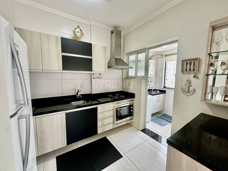 Apartamento 3 Dormitórios, Mobiliado e a 2 Quadras do Mar: 6ª foto da galeria de imagens do imóvel