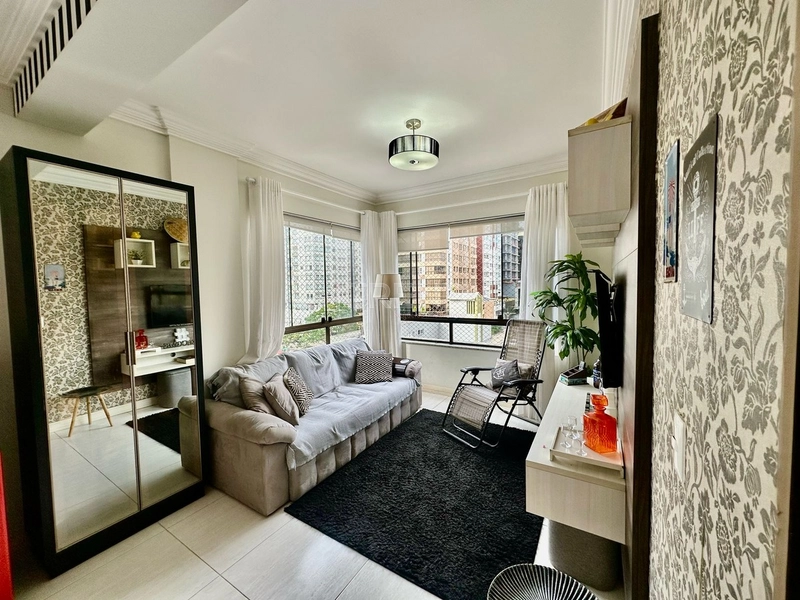 Apartamento 3 Dormitórios, Mobiliado e a 2 Quadras do Mar: 3ª foto da galeria de imagens do imóvel