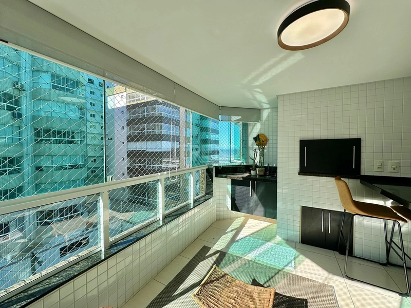 APARTAMENTO À VENDA  COM VISTA PARA O MAR: 7ª foto da galeria de imagens do imóvel