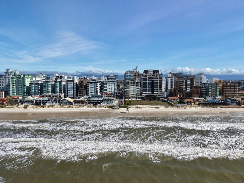 APARTAMENTO À VENDA  COM VISTA PARA O MAR: 28ª foto da galeria de imagens do imóvel