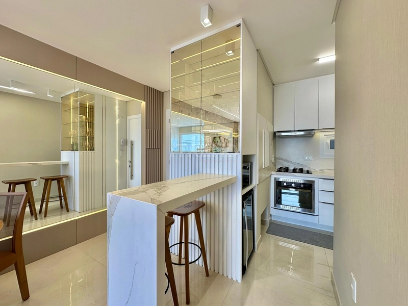 Apartamento em prédio de alto padrão no centro de Capão da Canoa: 14ª foto da galeria de imagens do imóvel