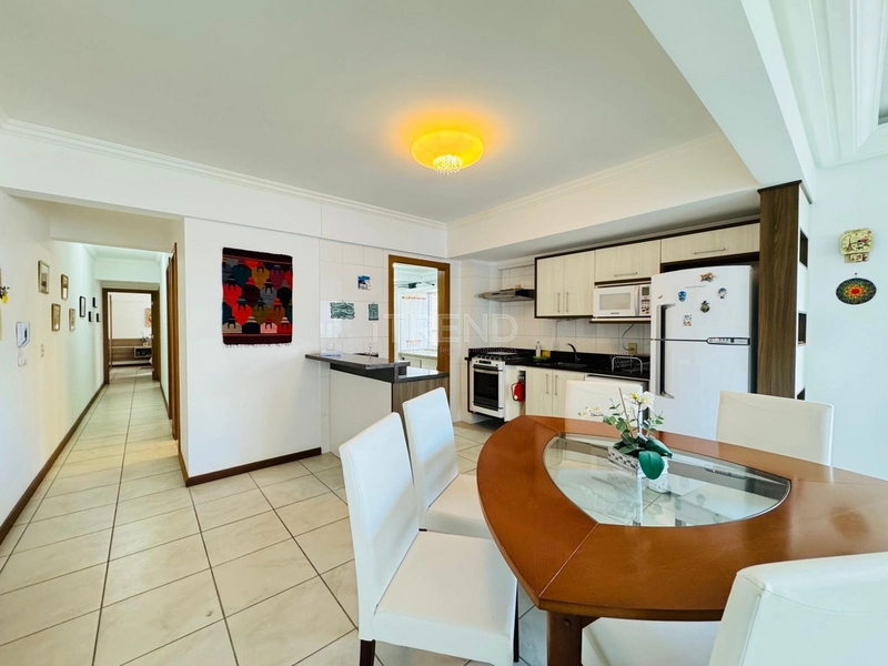 Apartamento com vista para o mar de todos os cômodos: 13ª foto da galeria de imagens do imóvel