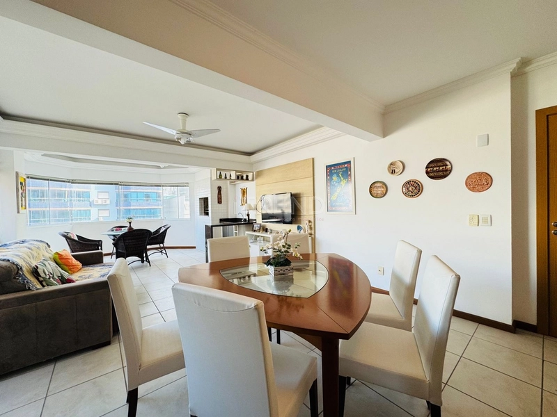 Apartamento com vista para o mar de todos os cômodos: 8ª foto da galeria de imagens do imóvel