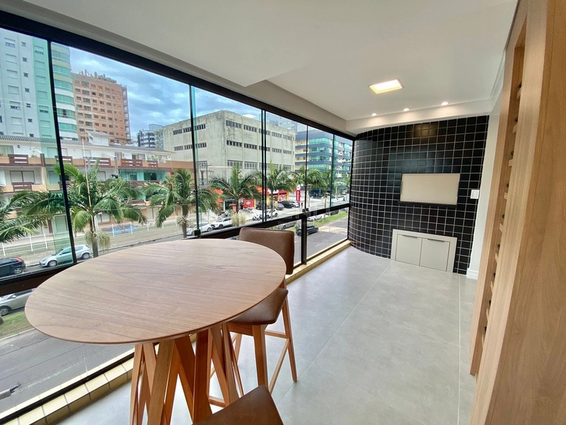 Apartamento Mobiliado com 3 Dormitórios e Sacada com Churrasqueira: 1ª foto da galeria de imagens do imóvel