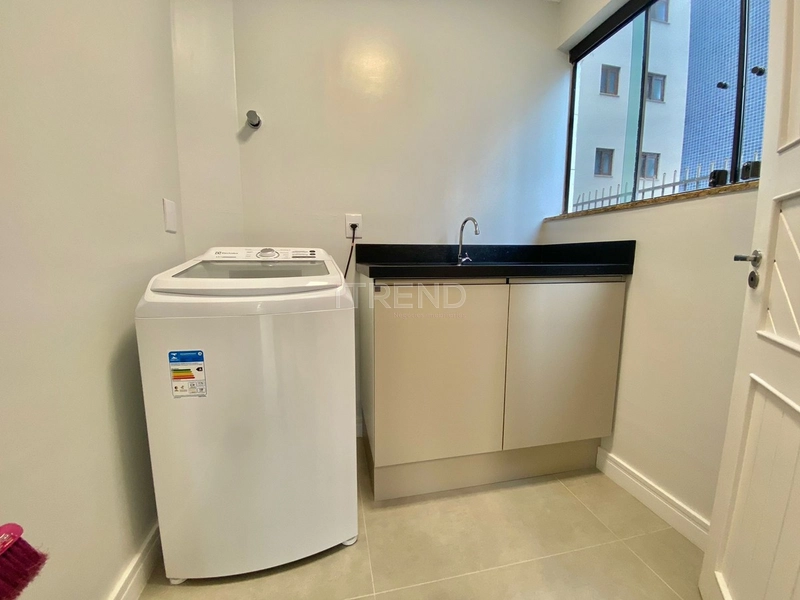 Apartamento Mobiliado com 3 Dormitórios e Sacada com Churrasqueira: 8ª foto da galeria de imagens do imóvel