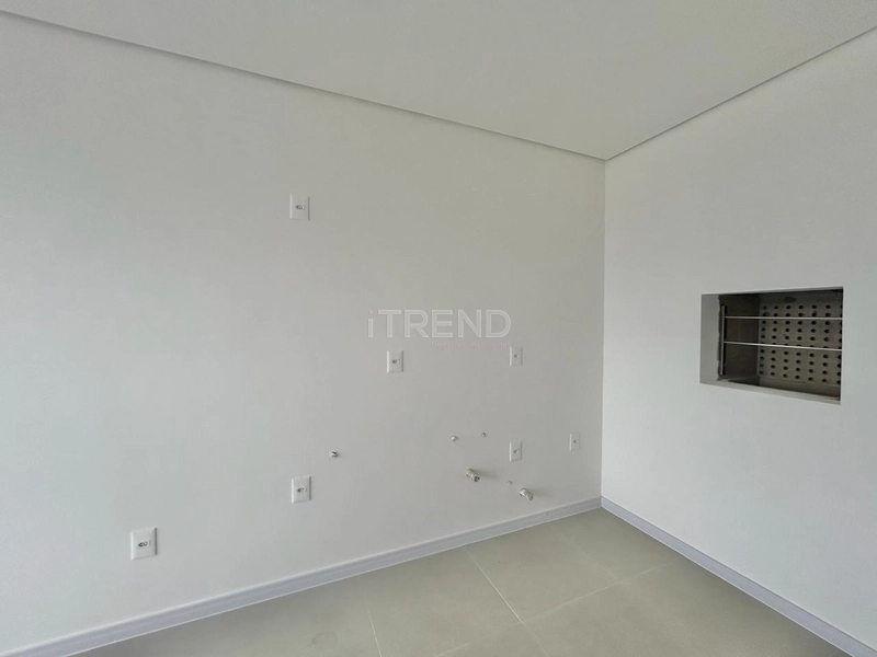 01 SUÍTE DE FRENTE COM VISTA LIBERADA!: 4ª foto da galeria de imagens do imóvel