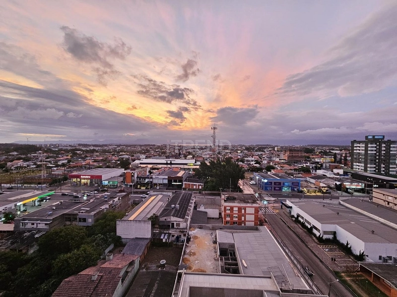01 SUÍTE DE FRENTE COM VISTA LIBERADA!: 1ª foto da galeria de imagens do imóvel