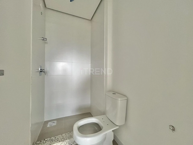 01 SUÍTE DE FRENTE COM VISTA LIBERADA!: 6ª foto da galeria de imagens do imóvel