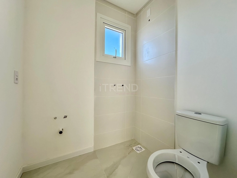 SACADA DE FRENTE E  INFRA: 17ª foto da galeria de imagens do imóvel