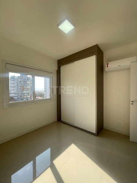 AMPLO APARTAMENTO DE FRENTE: 13ª foto da galeria de imagens do imóvel