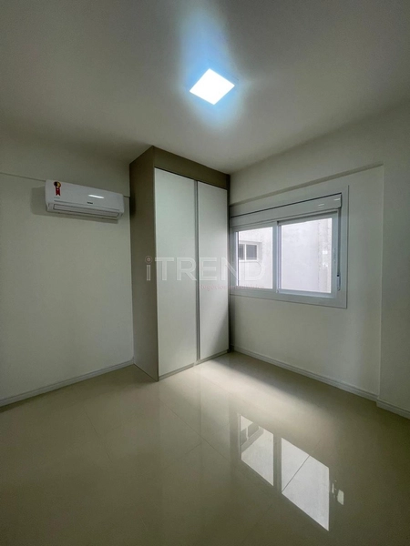 AMPLO APARTAMENTO DE FRENTE: 21ª foto da galeria de imagens do imóvel