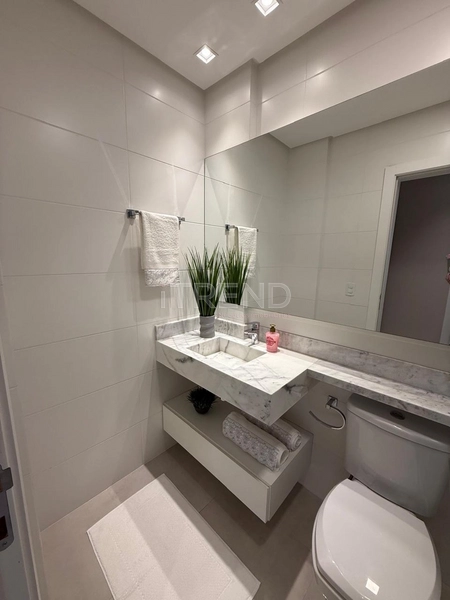 Apartamento no centro com vista panorâmica para o mar.: 19ª foto da galeria de imagens do imóvel